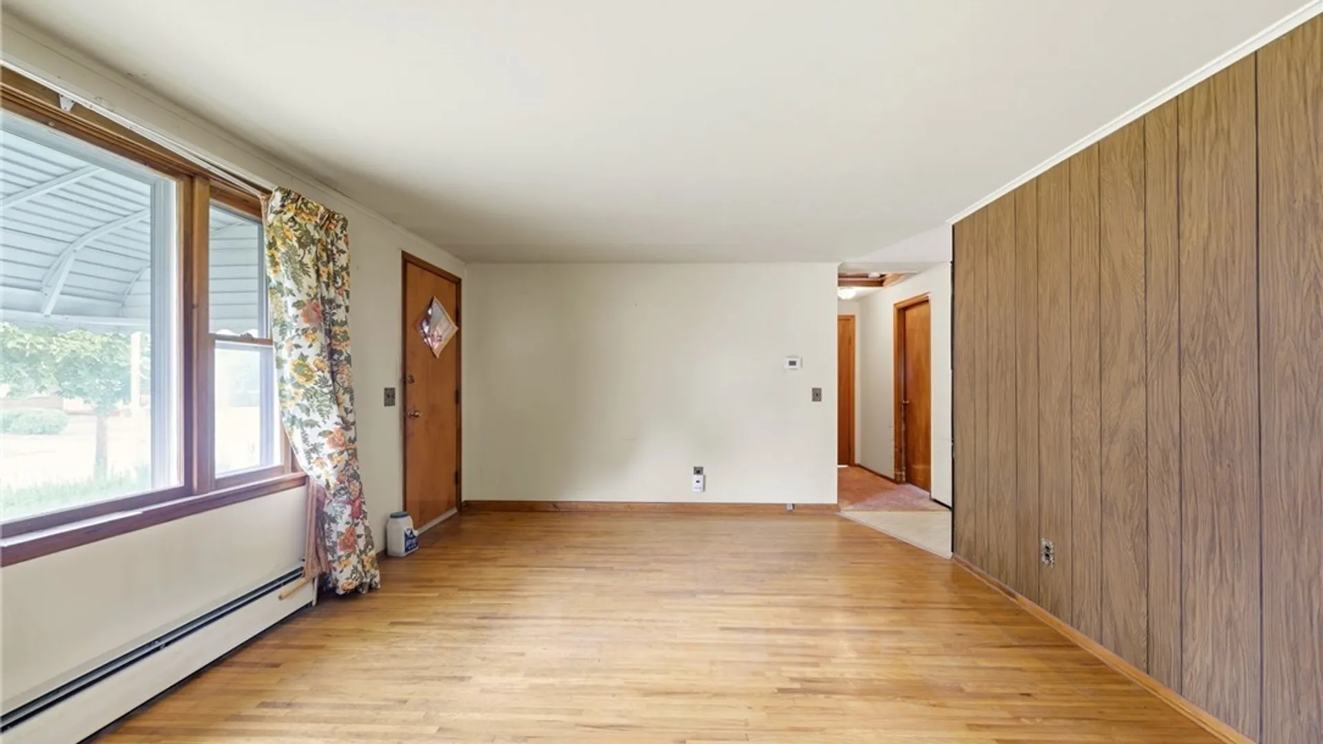 Property at 203 Bissell Avenue, Cheektowaga, NY 14043 6