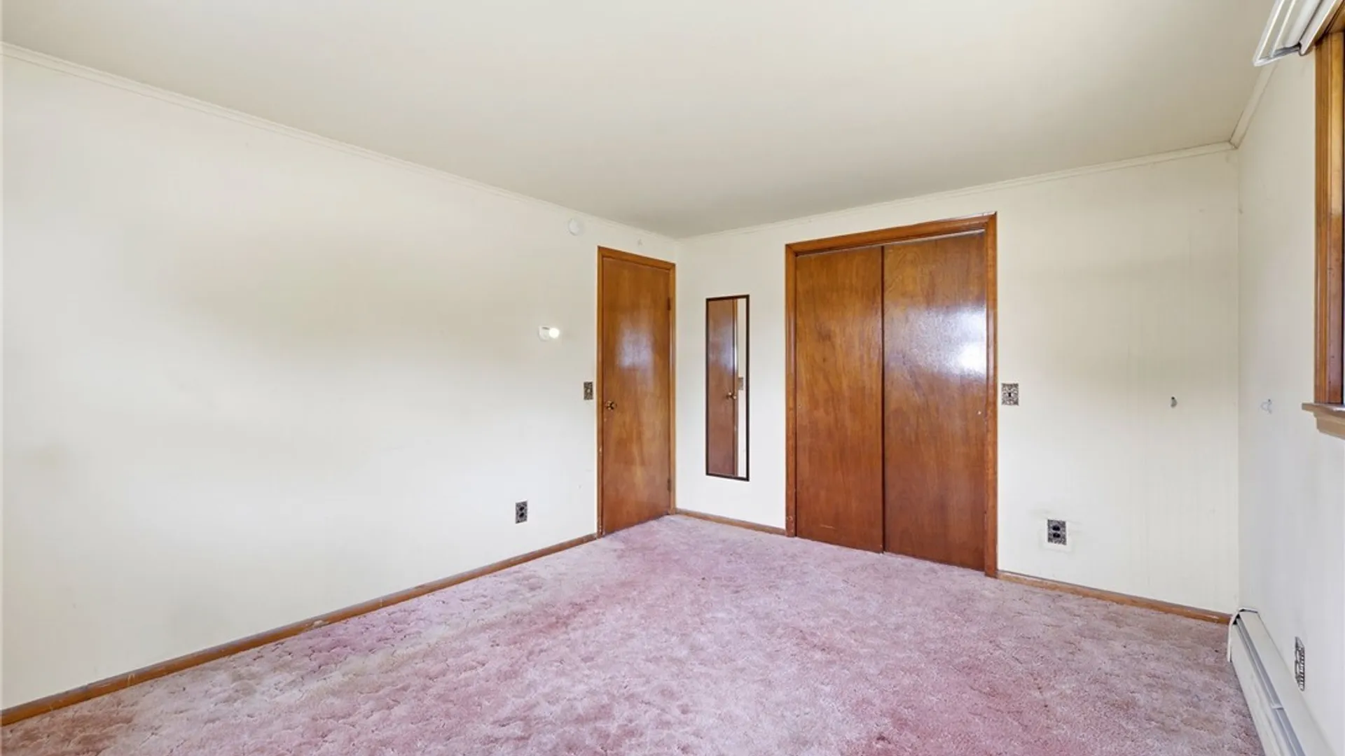 Property at 203 Bissell Avenue, Cheektowaga, NY 14043 23