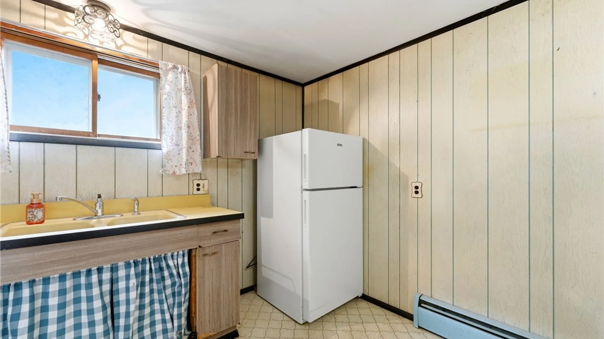Property at 203 Bissell Avenue, Cheektowaga, NY 14043 13