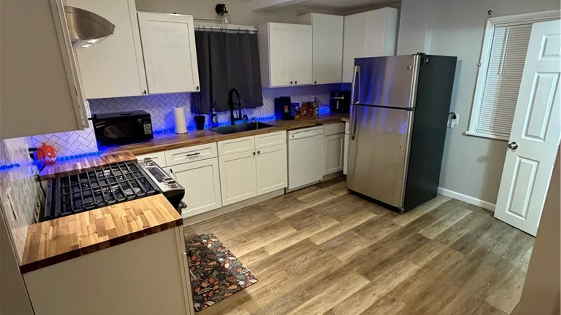 Property at 25 Lakeland Avenue, Rochester, NY 14612 14
