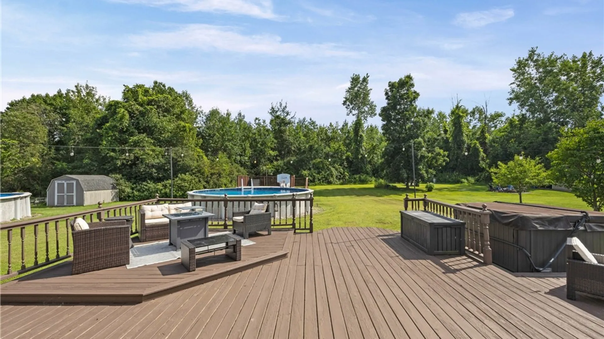 Property at 268 Jonquil Lane, Greece, NY 14612 39
