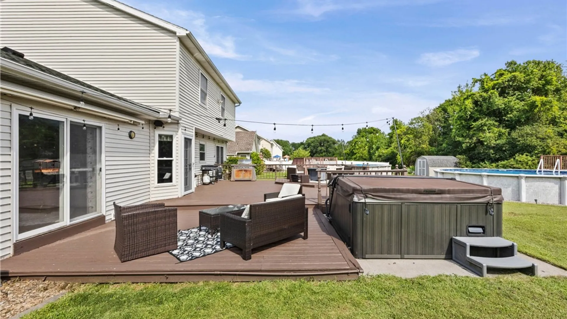 Property at 268 Jonquil Lane, Greece, NY 14612 42