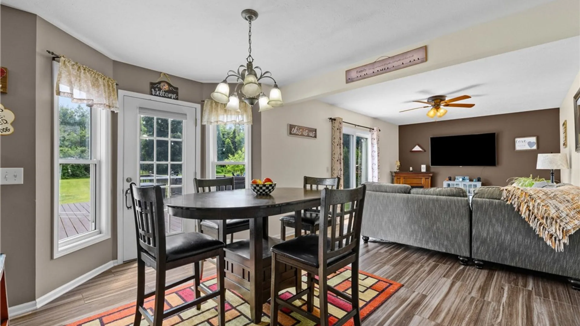 Property at 268 Jonquil Lane, Greece, NY 14612 14