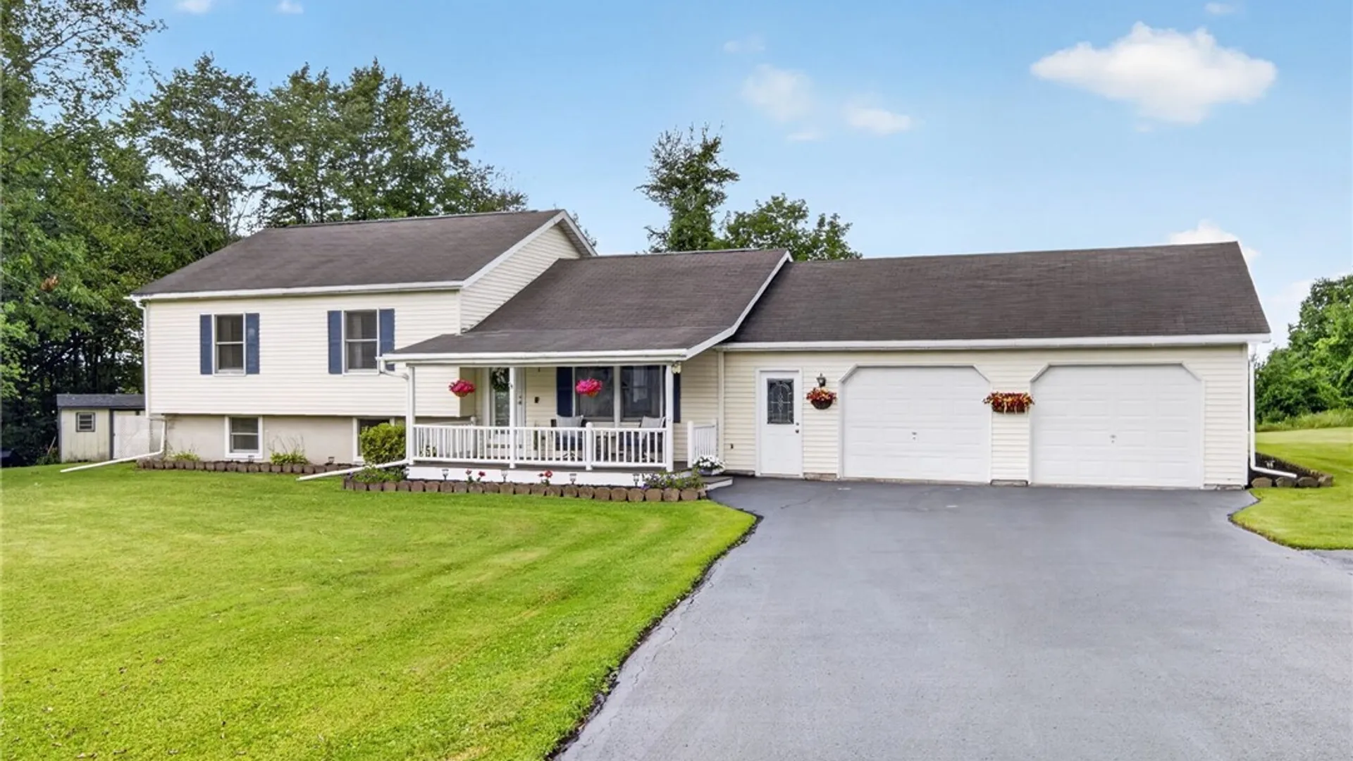 Property at 1323 Bell View Heights, Locke, NY 13092 28