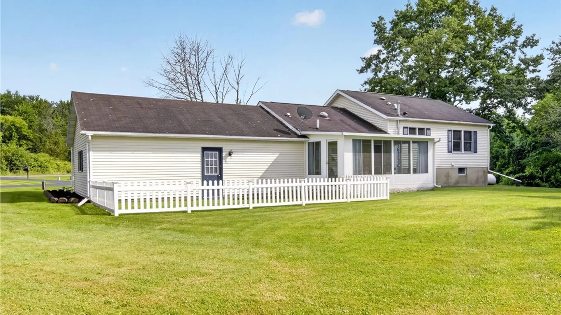 Property at 1323 Bell View Heights, Locke, NY 13092 29