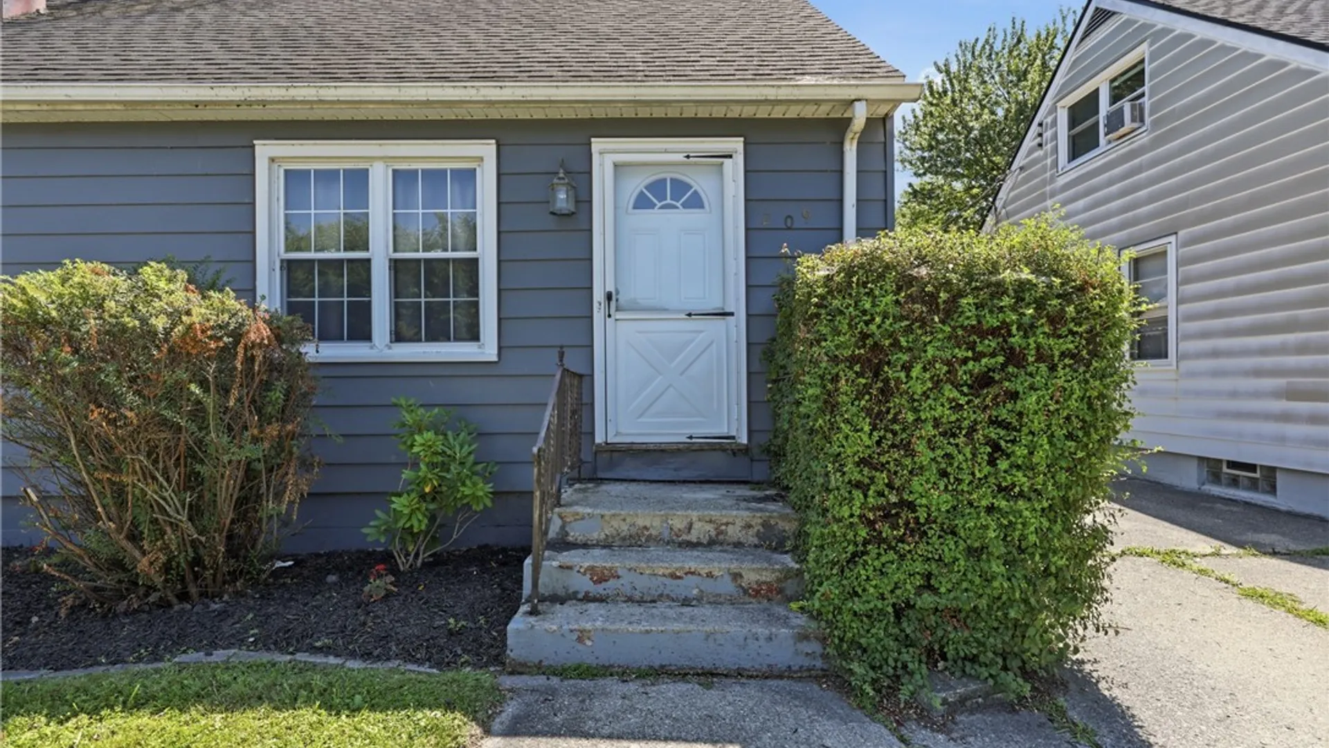 Property at 209 S Legion Drive, Buffalo, NY 14220 3
