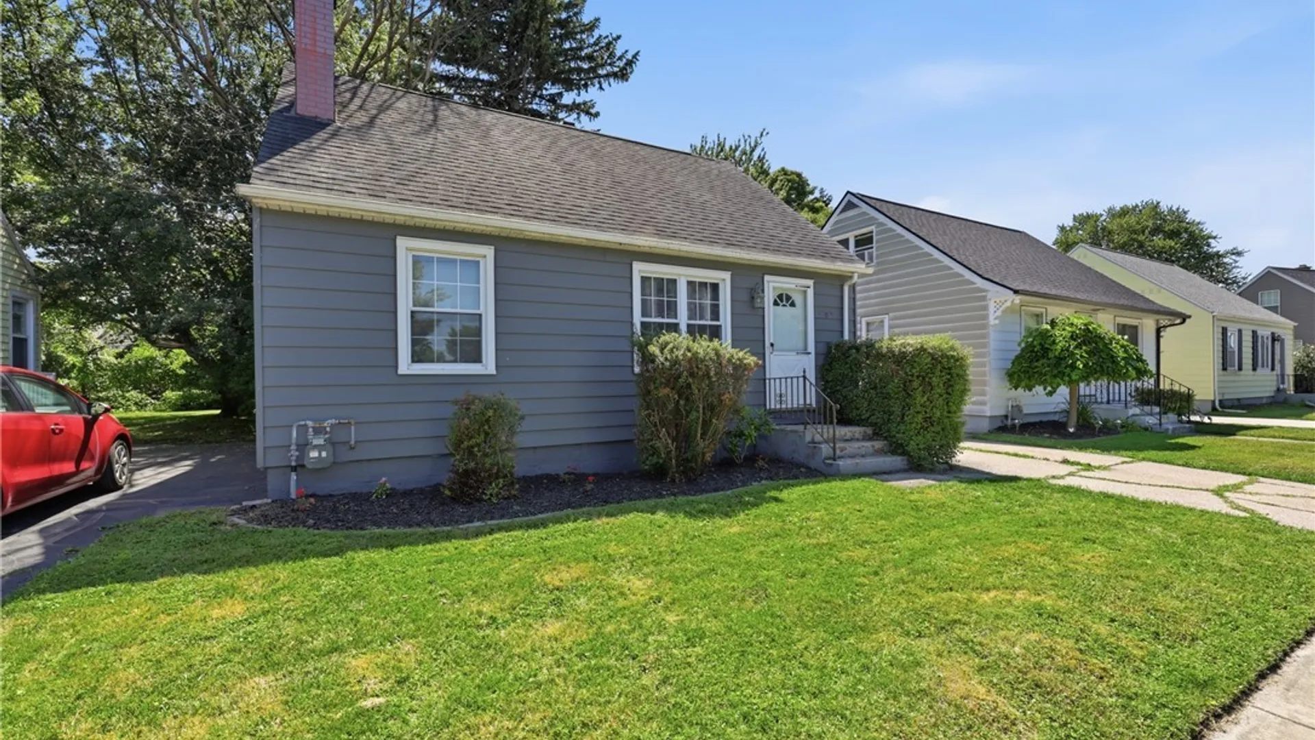 Property at 209 S Legion Drive, Buffalo, NY 14220 4