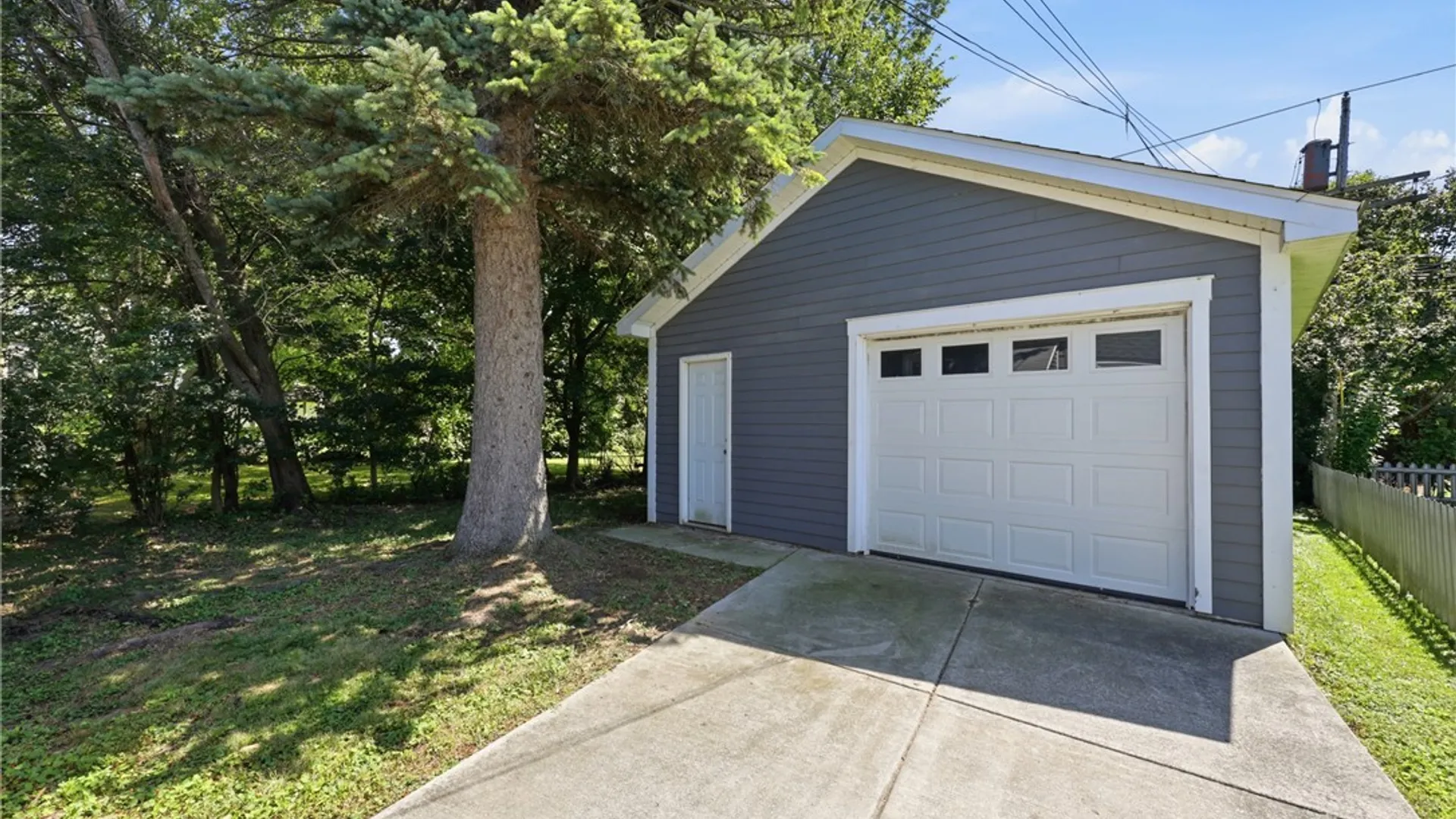 Property at 209 S Legion Drive, Buffalo, NY 14220 29