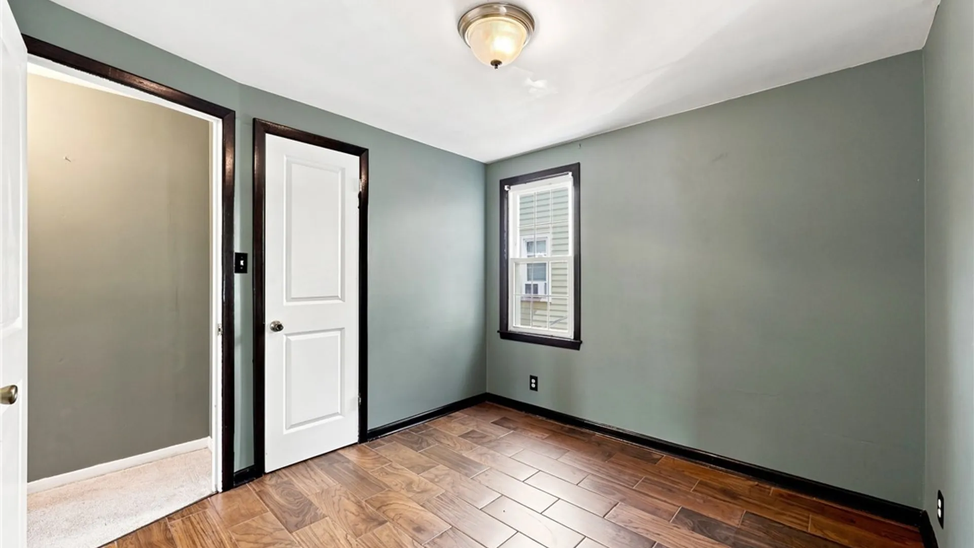 Property at 209 S Legion Drive, Buffalo, NY 14220 17
