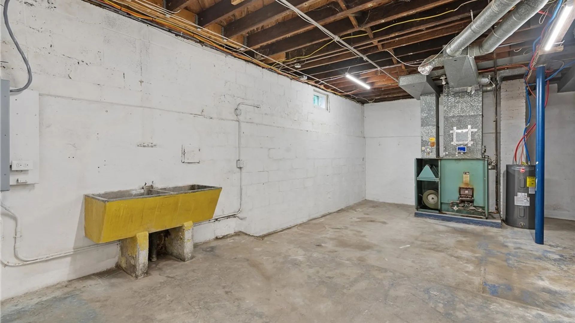 Property at 406 Darrow Avenue, Geddes, NY 13209 33