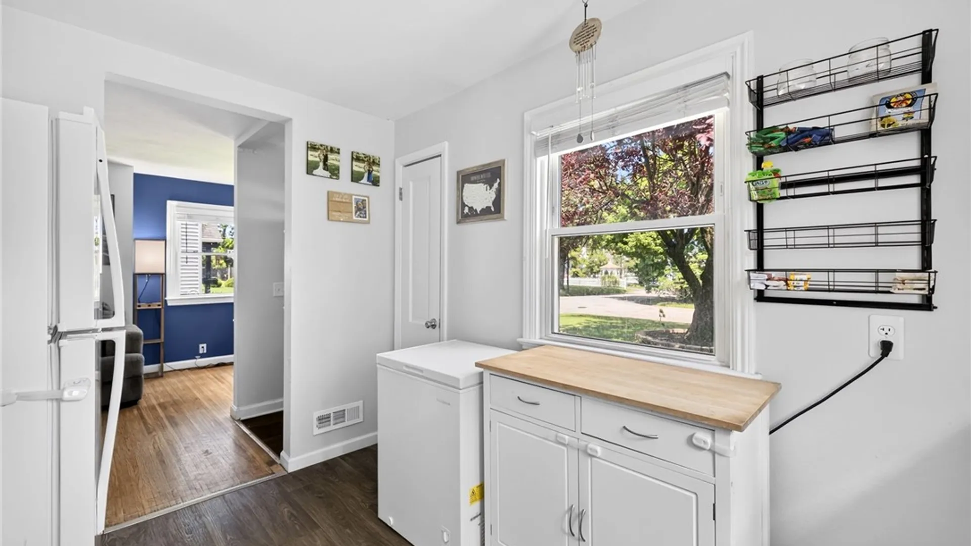 Property at 27 Dewain Street, Rochester, NY 14615 8