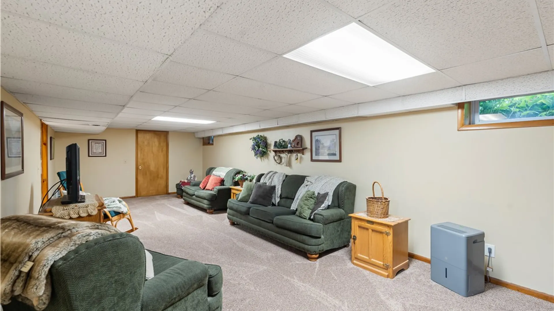 Property at 417 East Road, Middlebury, NY 14591 32
