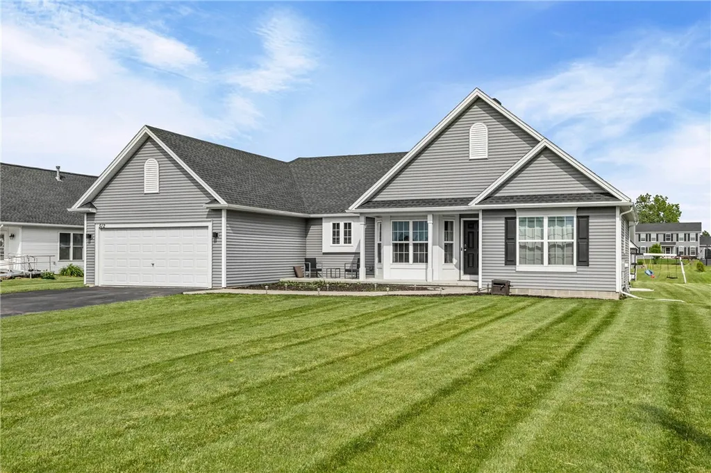 Property at 512 Hamlin Parma Townline Road, Parma, NY 14468