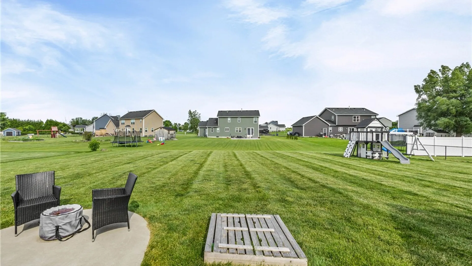 Property at 512 Hamlin Parma Townline Road, Parma, NY 14468 44
