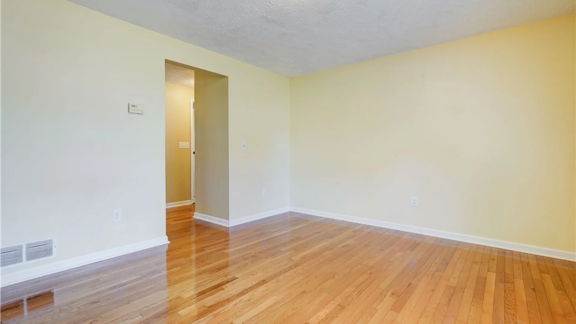 Property at 40 Red Rock Circle, Greece, NY 14626 17