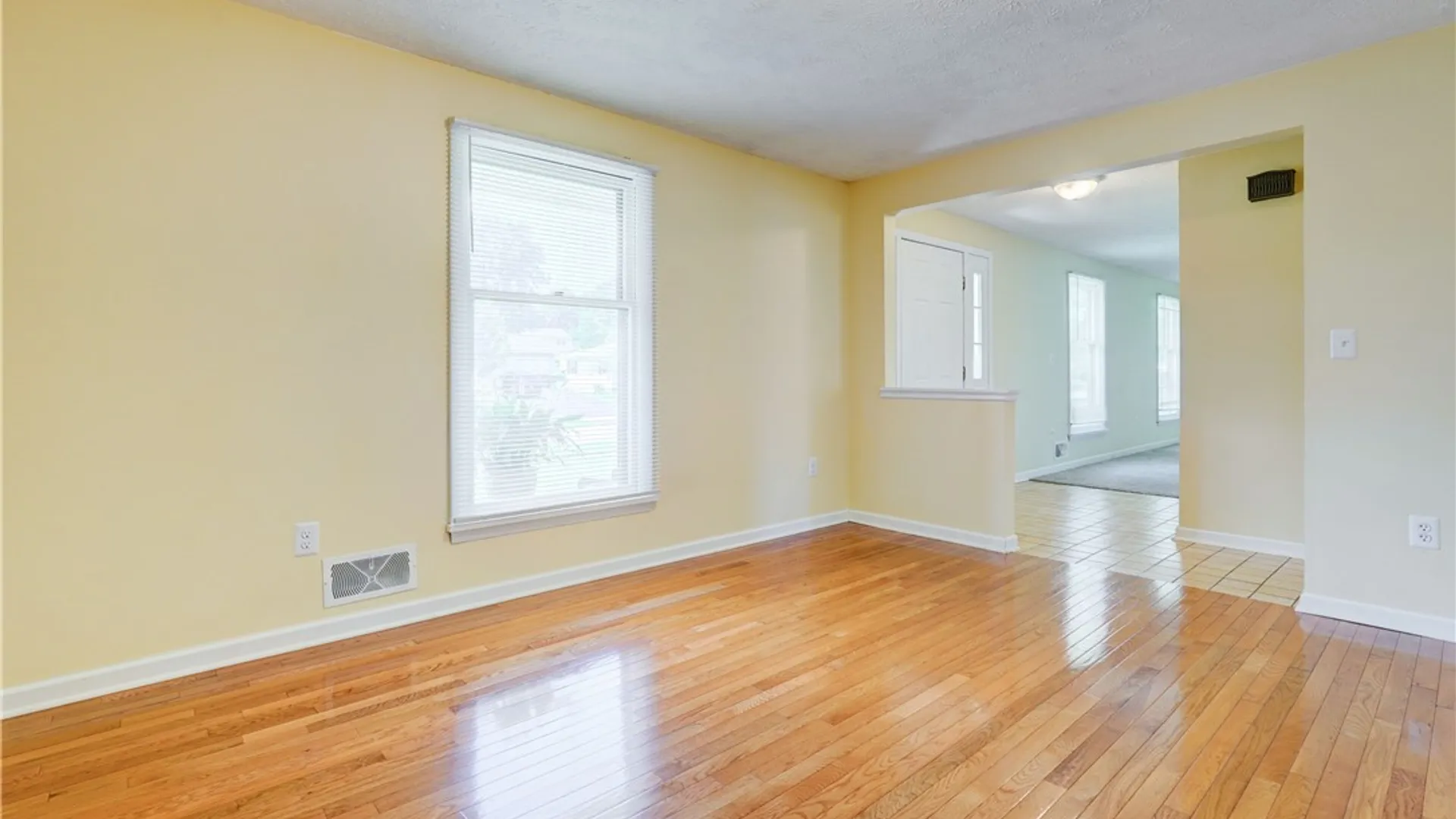 Property at 40 Red Rock Circle, Greece, NY 14626 18