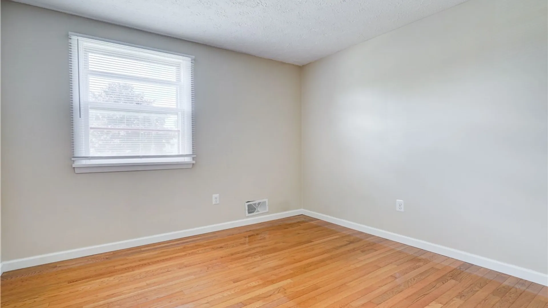 Property at 40 Red Rock Circle, Greece, NY 14626 23