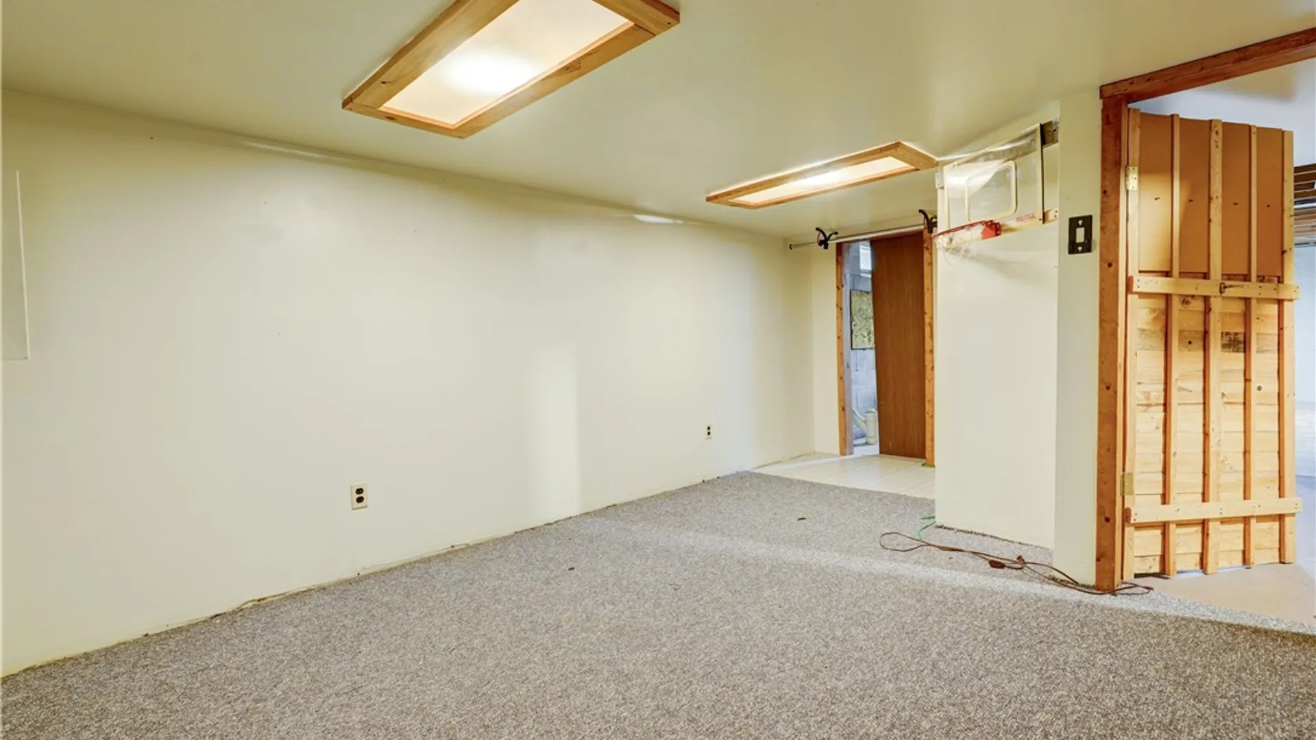 Property at 40 Red Rock Circle, Greece, NY 14626 33