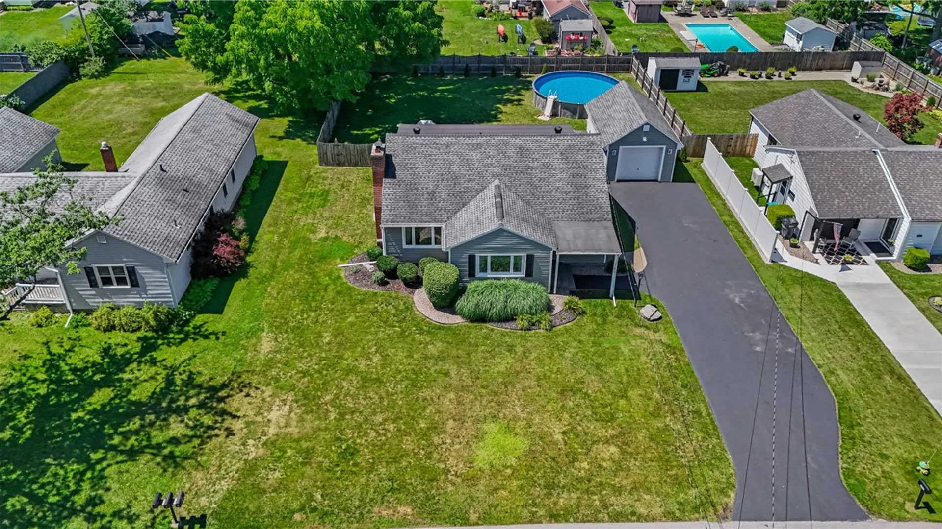 Property at 141 N Spruce Street, Batavia City, NY 14020 40