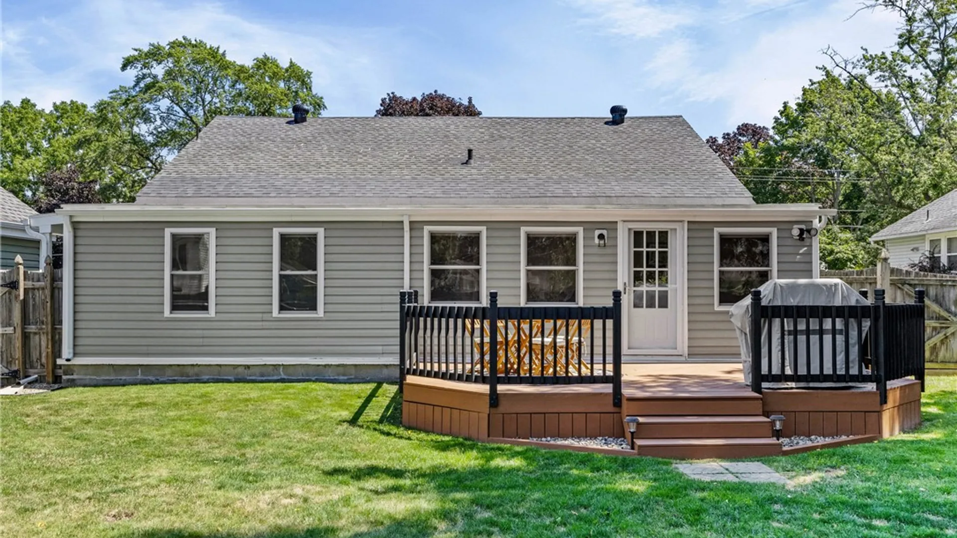 Property at 141 N Spruce Street, Batavia City, NY 14020 34