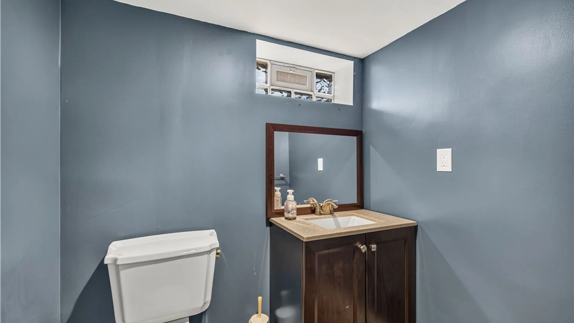 Property at 62 Joel Drive, Cheektowaga, NY 14043 13