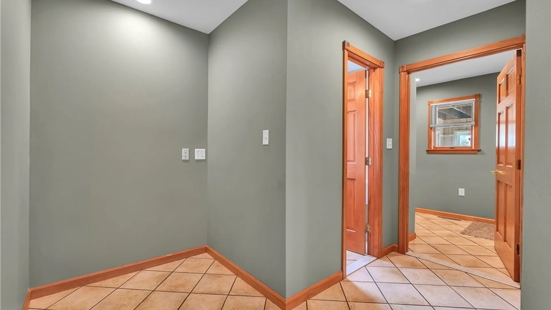 Property at 5113 William Street, Lancaster, NY 14086 18