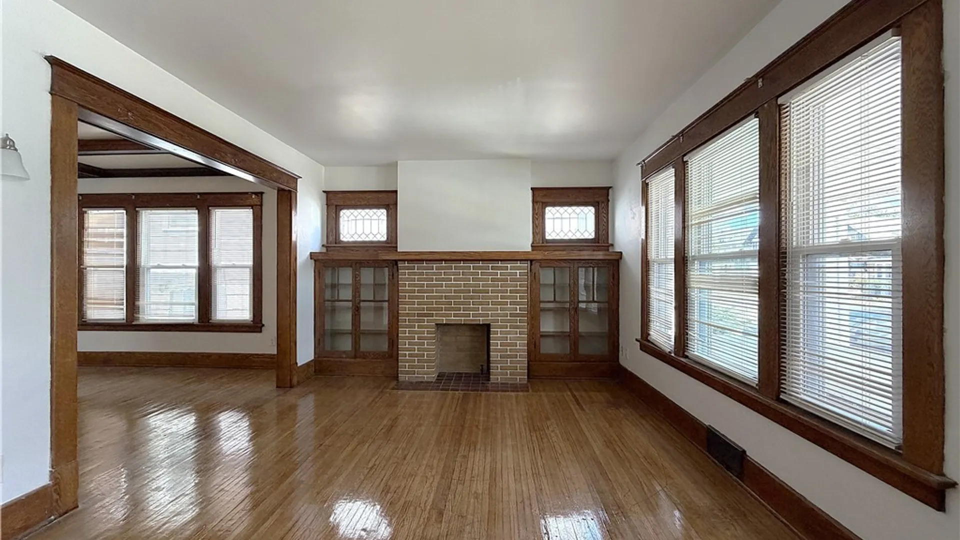 Property at 110 Commonwealth Avenue, Buffalo, NY 14216 3