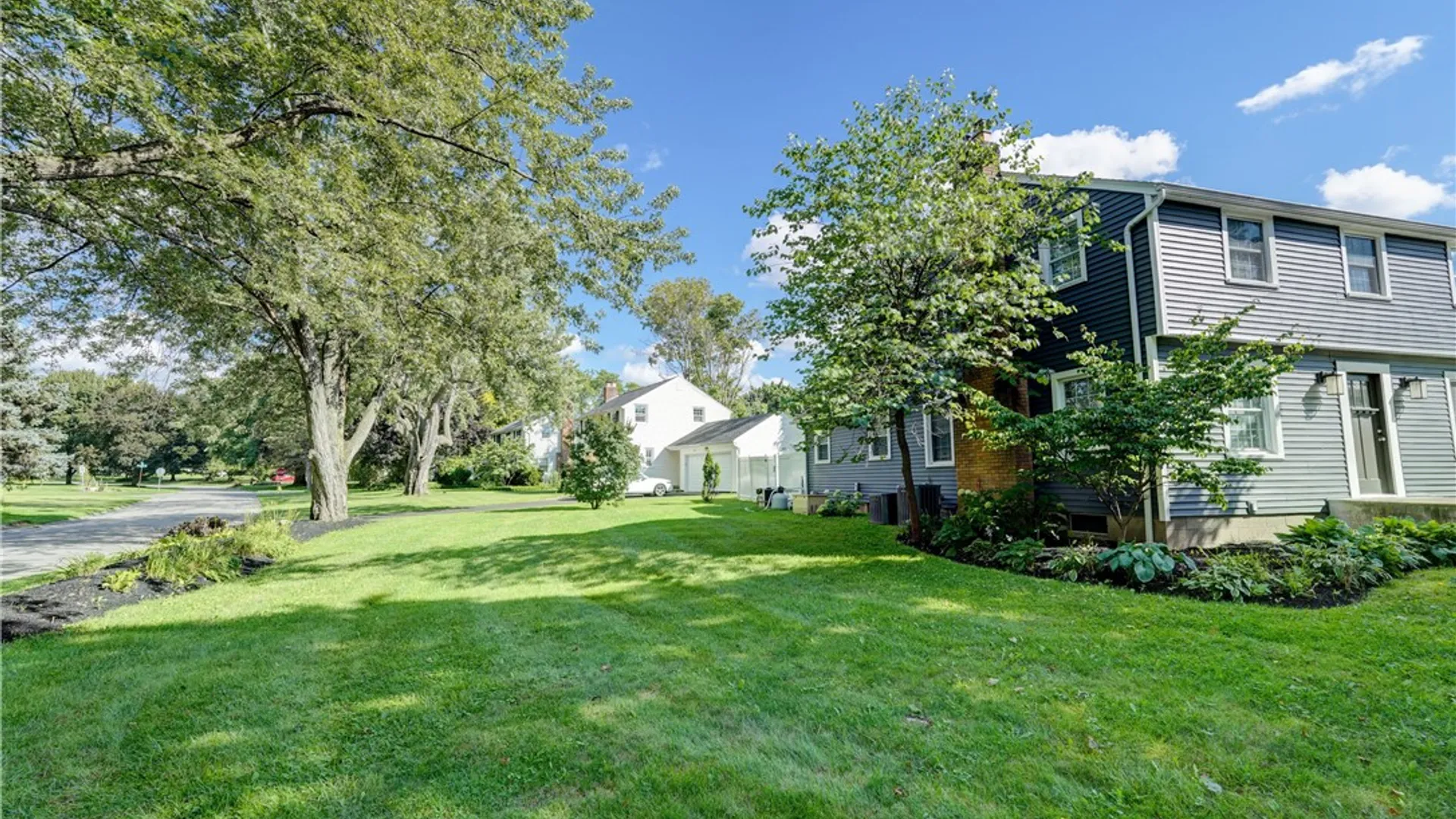 Property at 10 Hunters Lane, Brighton, NY 14618 5