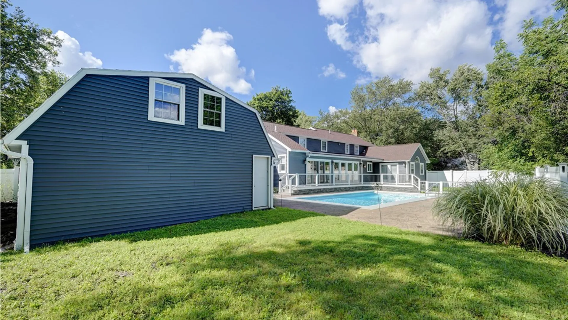 Property at 10 Hunters Lane, Brighton, NY 14618 49