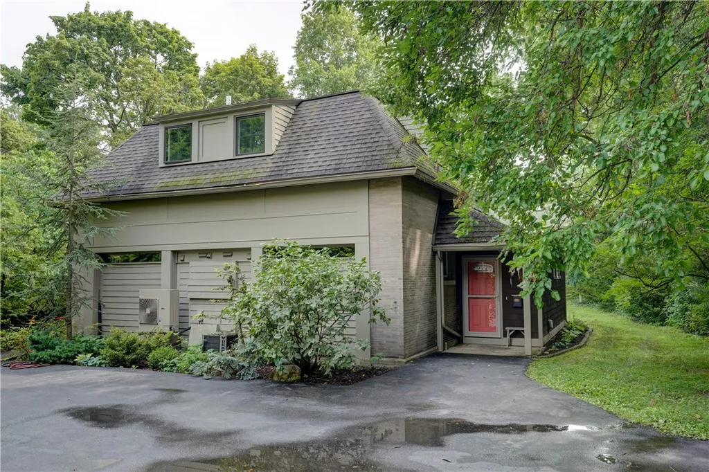 Property at 947 East Avenue, Rochester, NY 14607