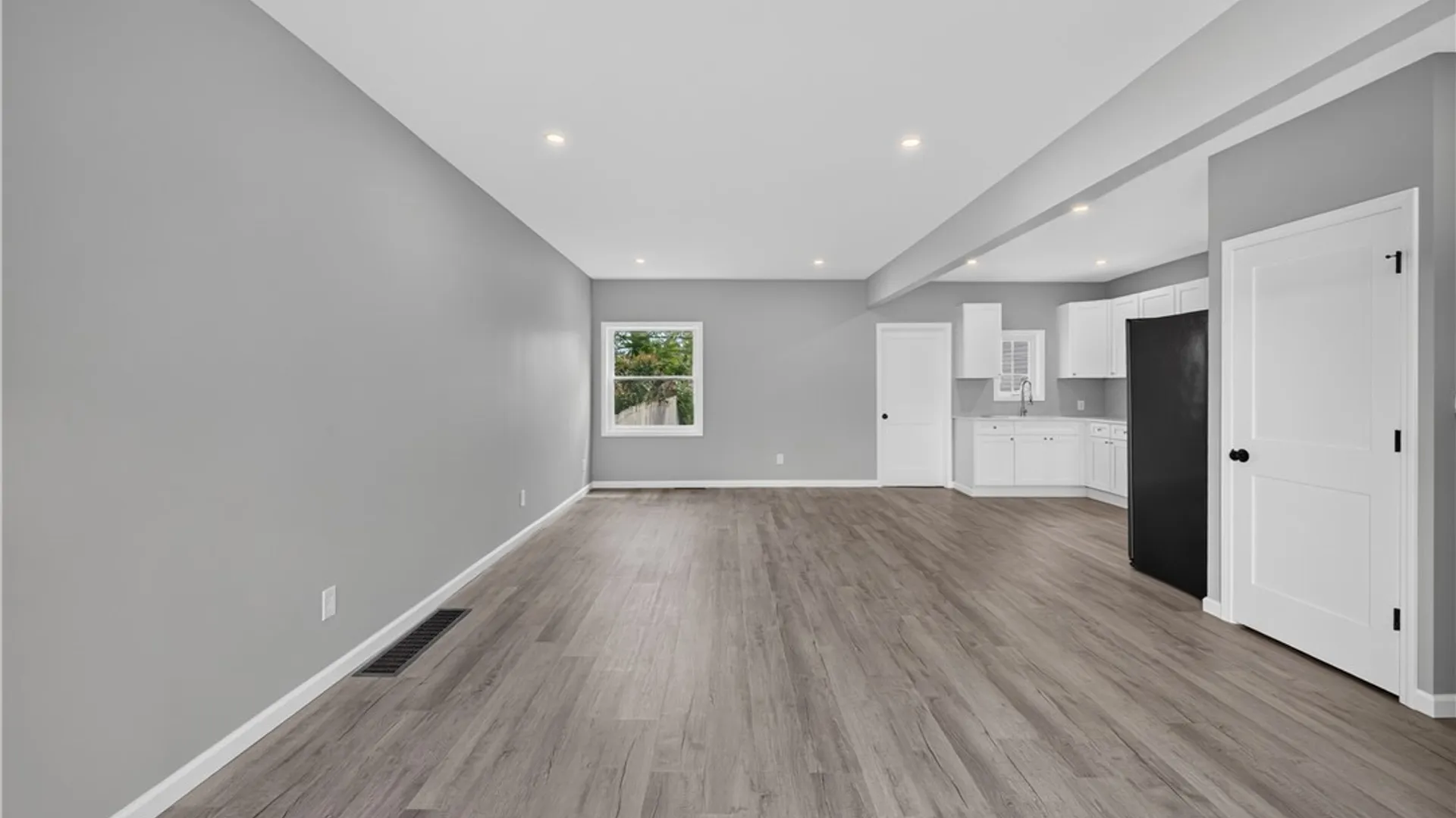 Property at 289 Babcock Street, Buffalo, NY 14210 6