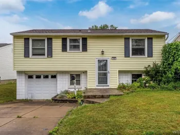 Property at 18 Lille Lane, Cheektowaga, NY 14227