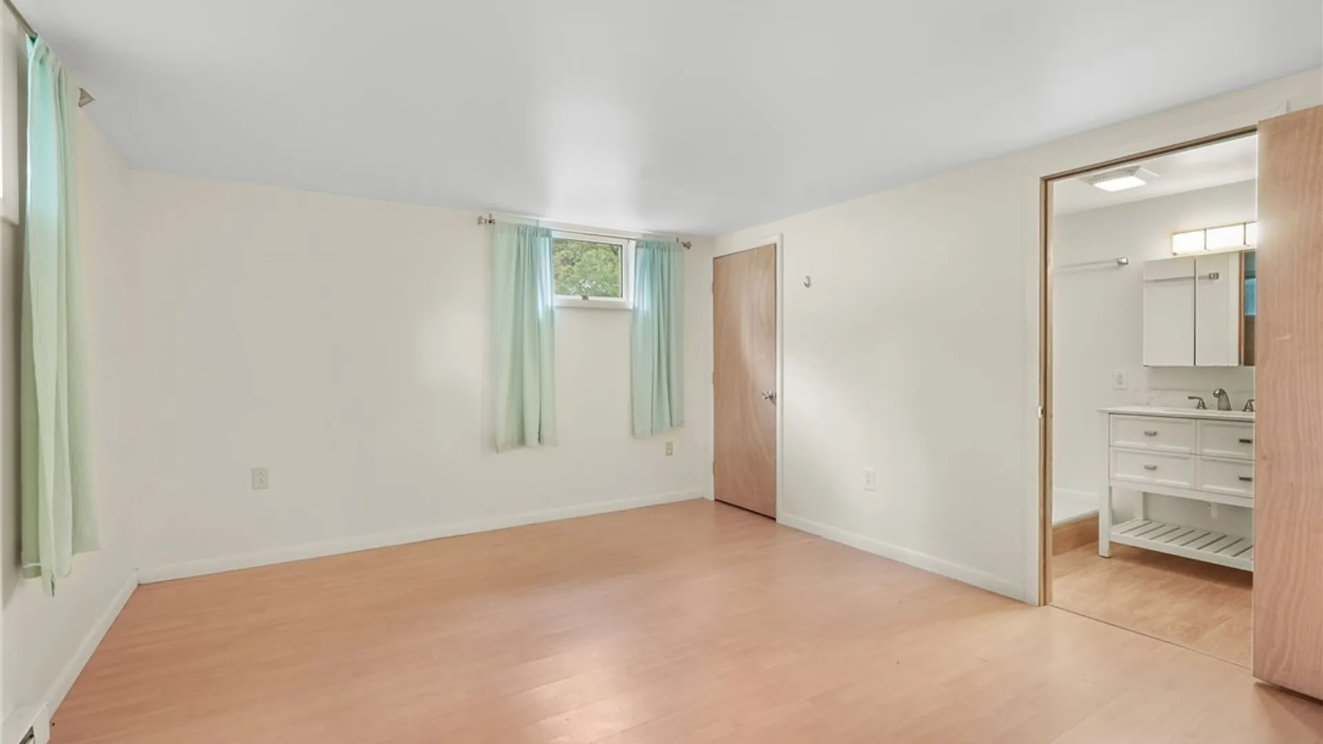 Property at 135 Simsbury Drive, Ithaca Town, NY 14850 36