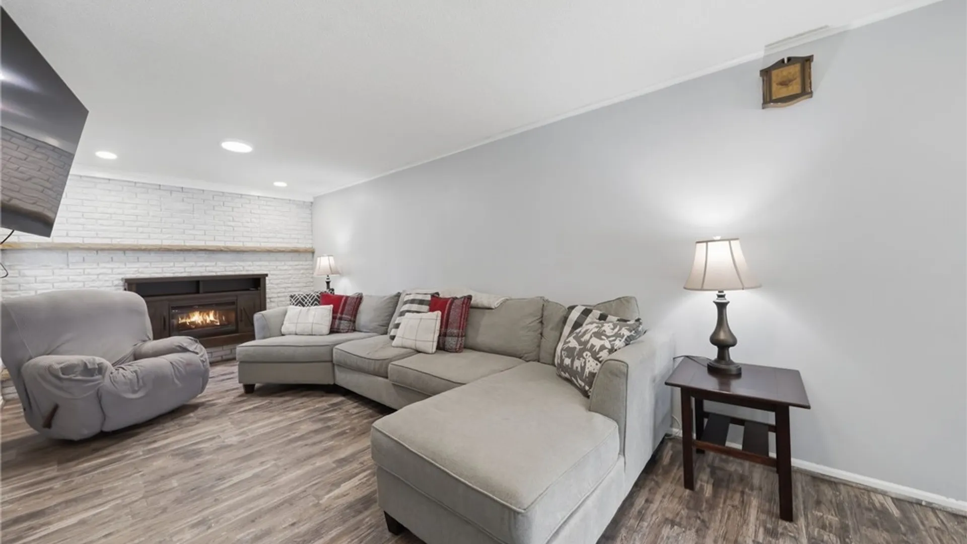 Property at 301 Homecrest Drive, Amherst, NY 14226 31