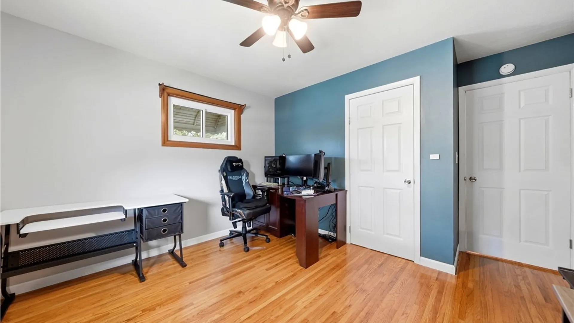 Property at 301 Homecrest Drive, Amherst, NY 14226 14