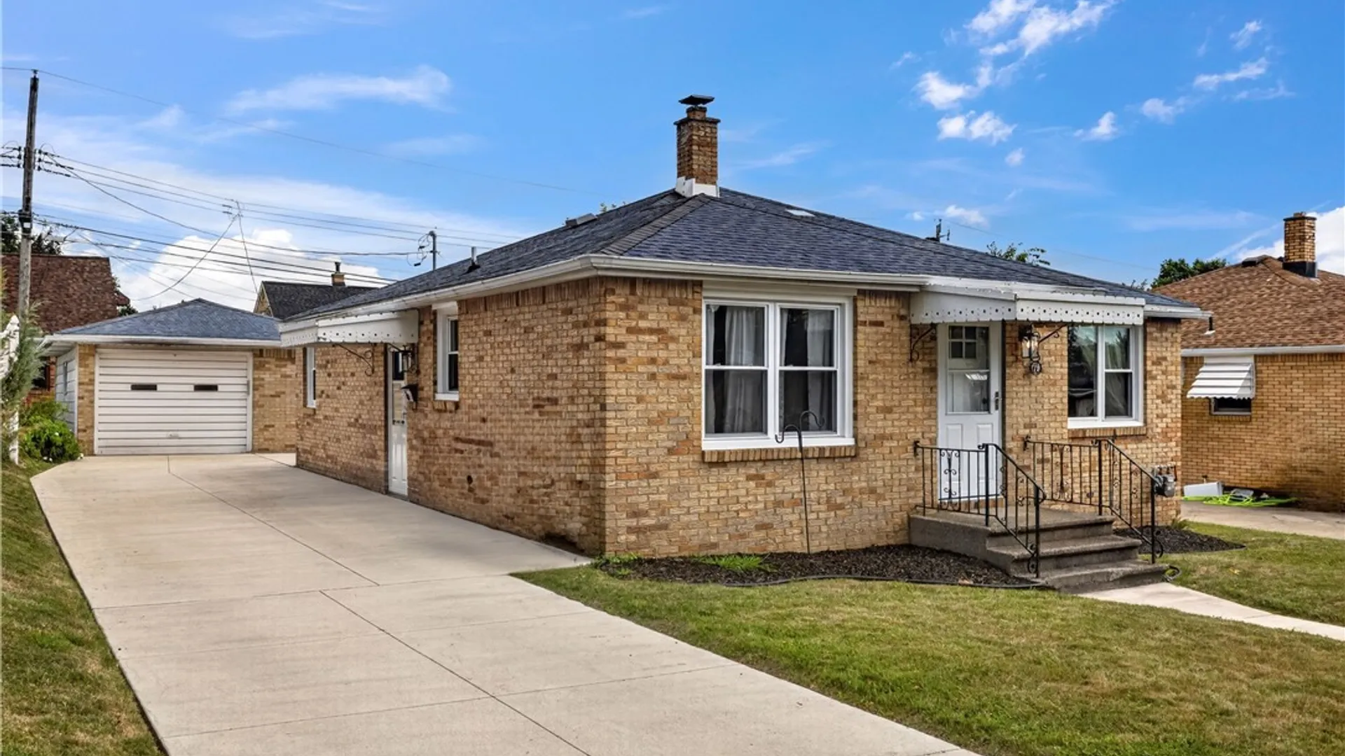Property at 28 Parkview Terrace, Cheektowaga, NY 14225 15