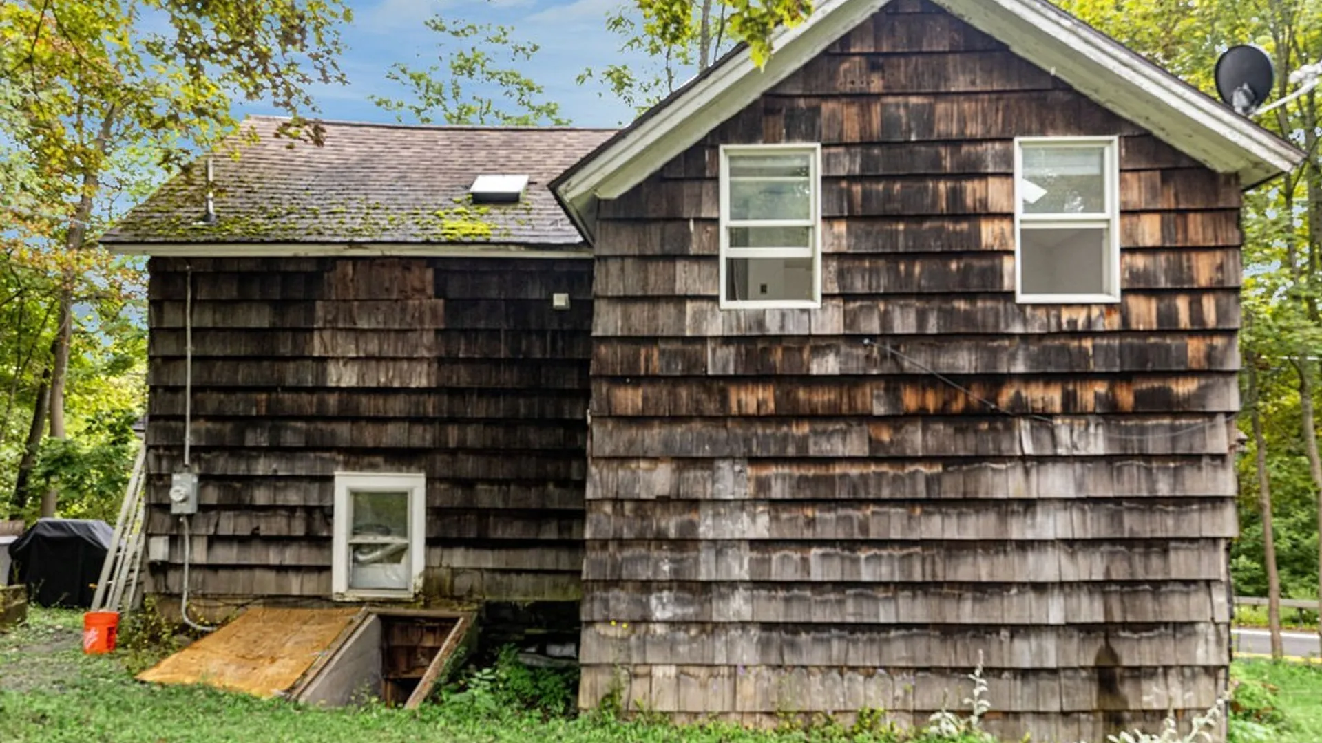 Property at 72 Farnham Street, Cazenovia, NY 13035 24