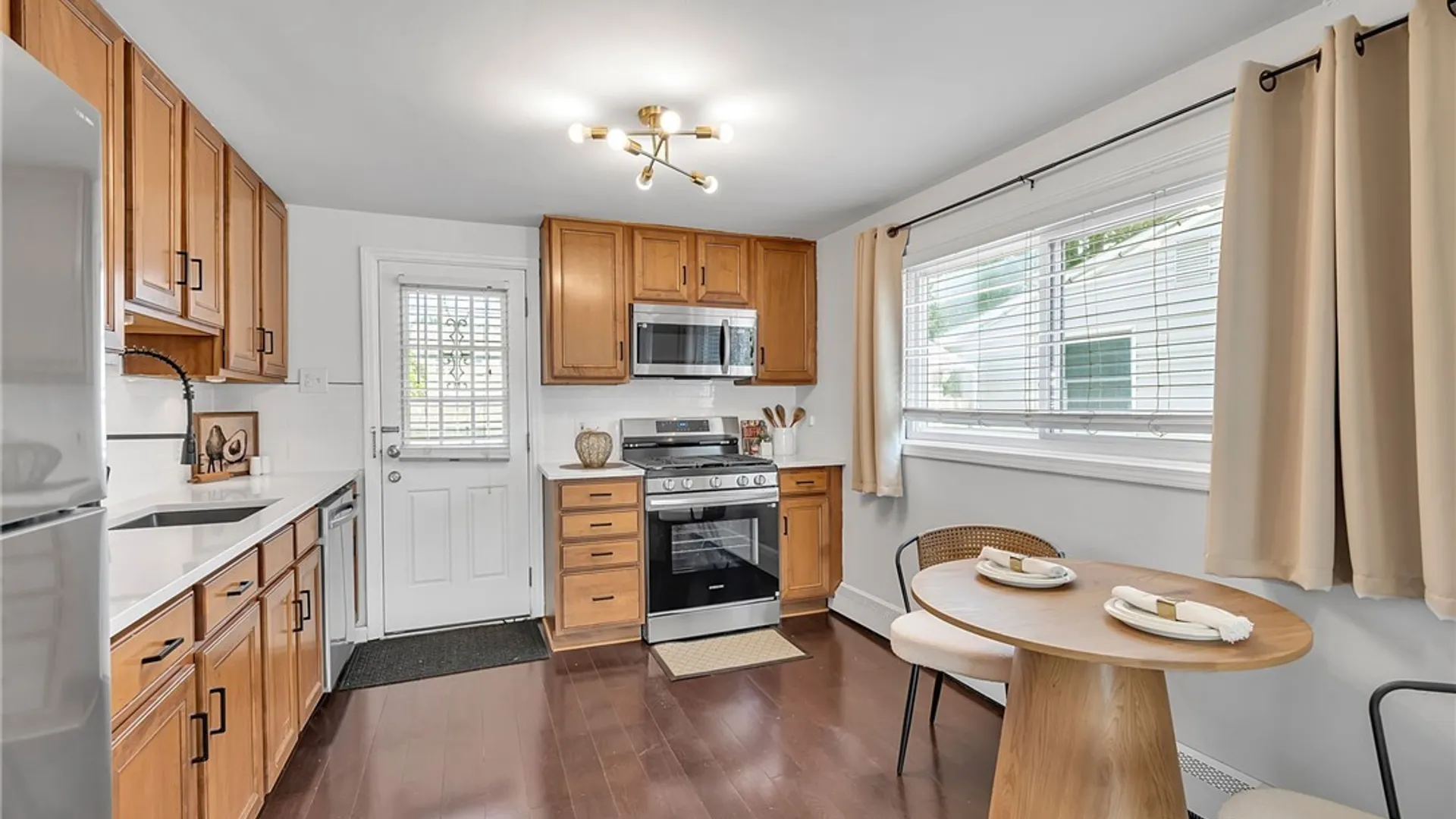 Property at 171 Eiseman Avenue, Tonawanda, NY 14217 5