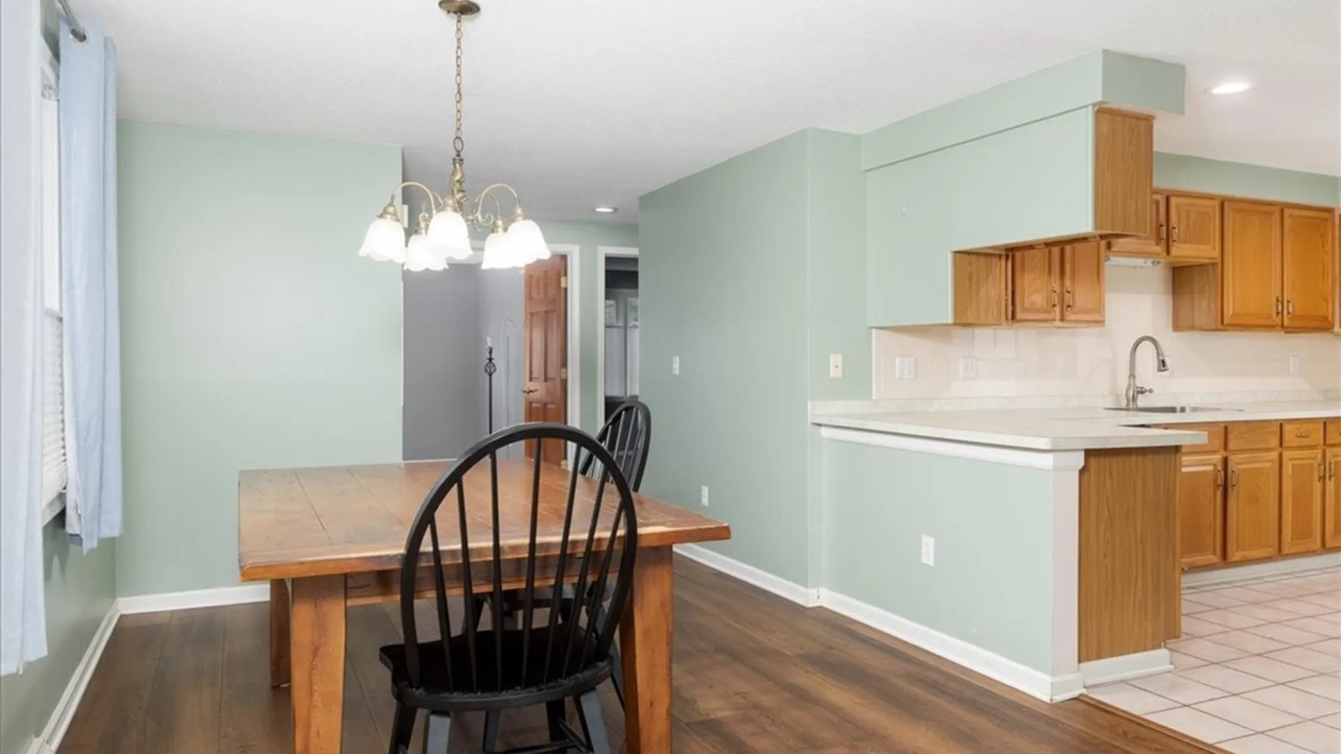 Property at 400 West Avenue, West Seneca, NY 14224 6