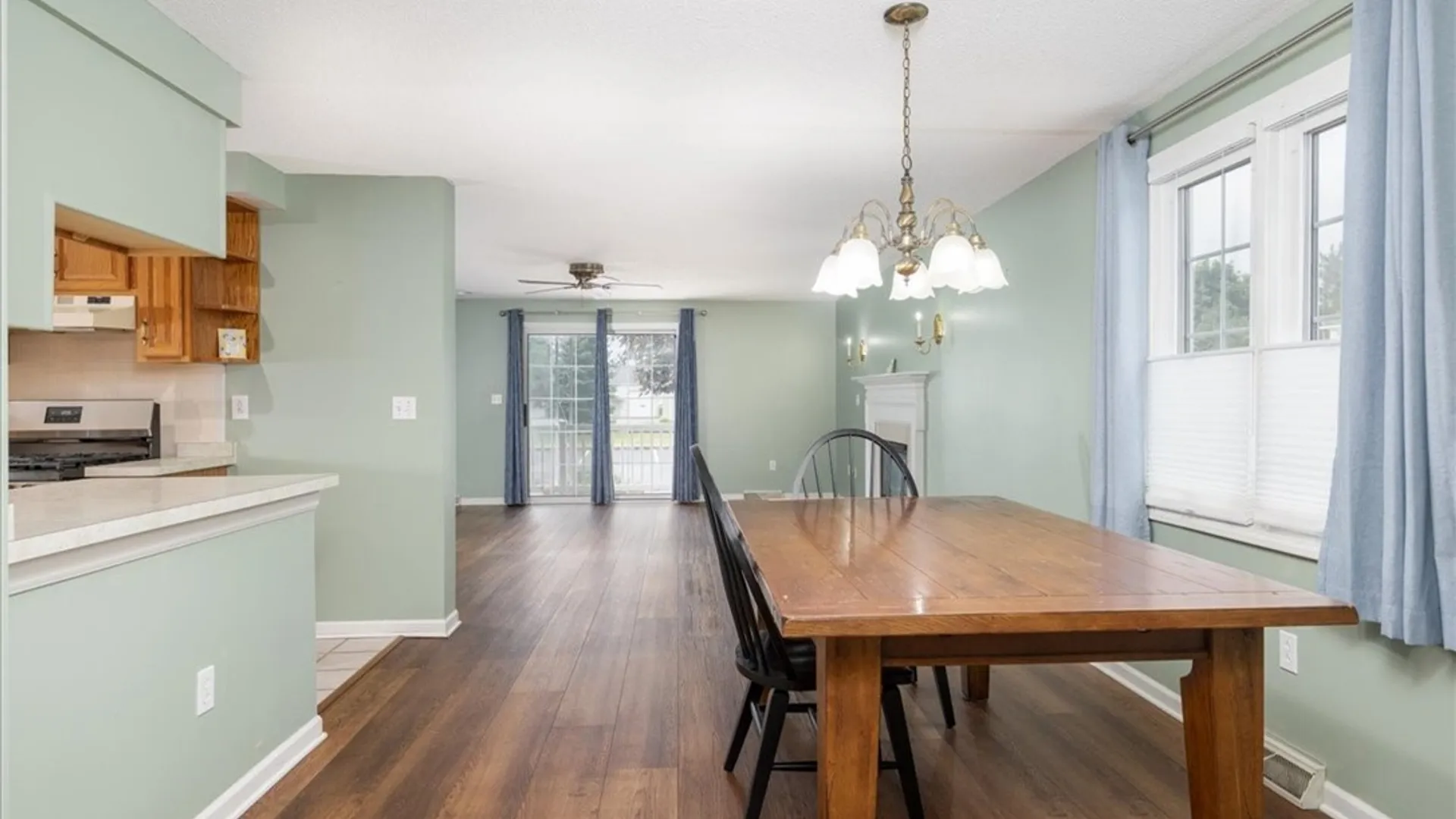 Property at 400 West Avenue, West Seneca, NY 14224 11