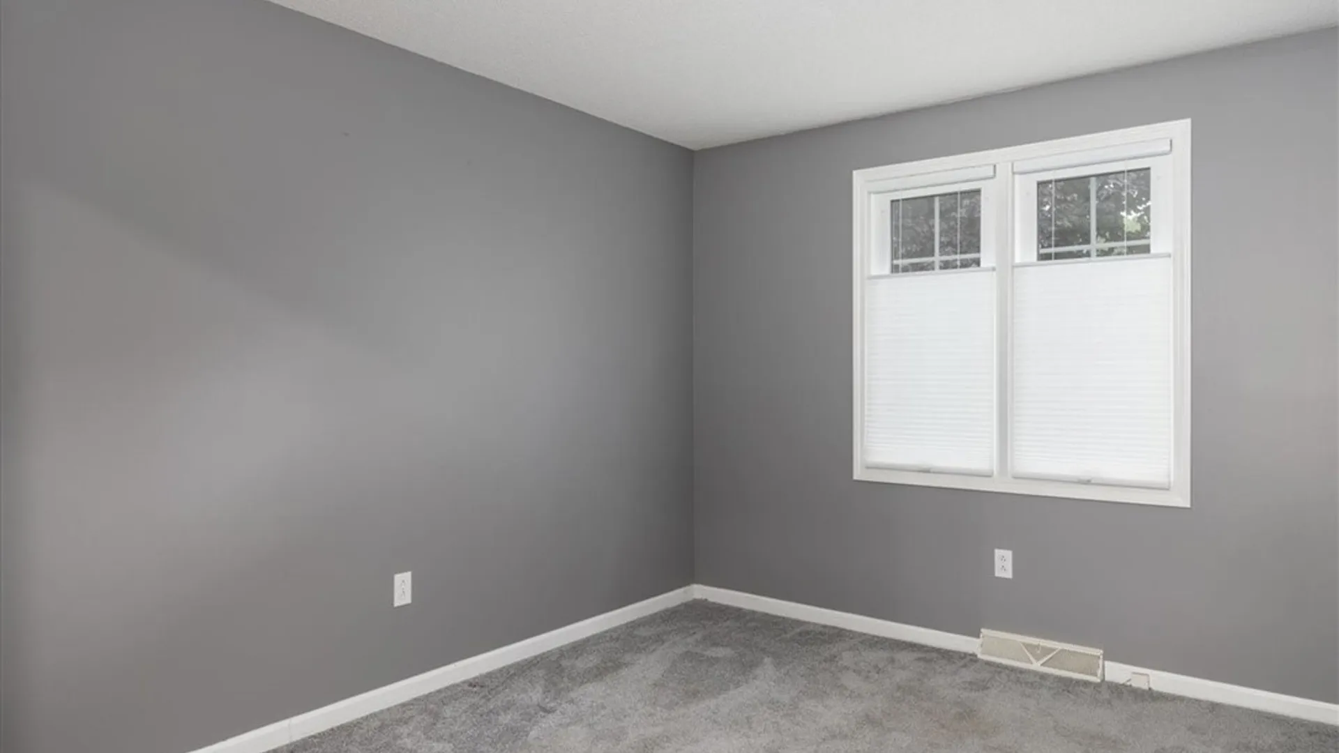 Property at 400 West Avenue, West Seneca, NY 14224 14