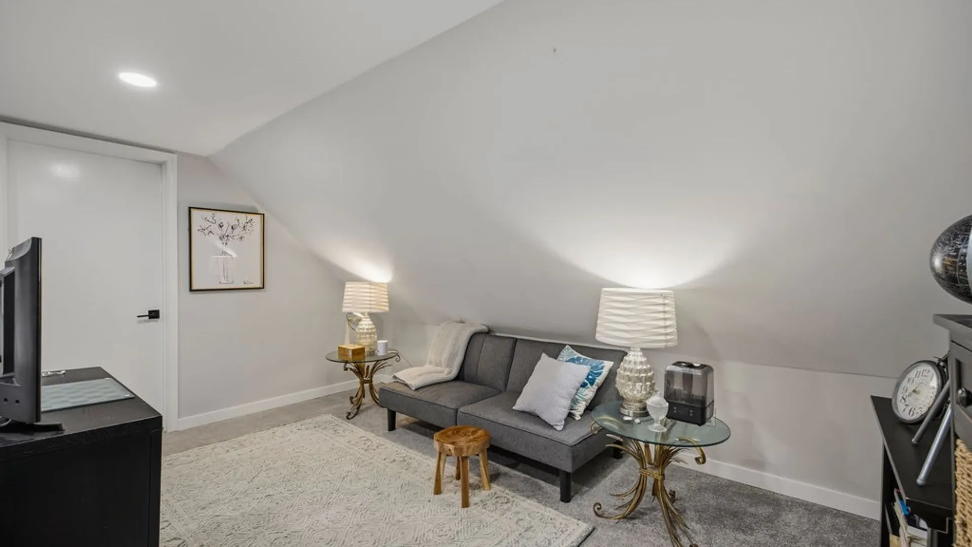 Property at 24 Meaford Road, Cheektowaga, NY 14215 17