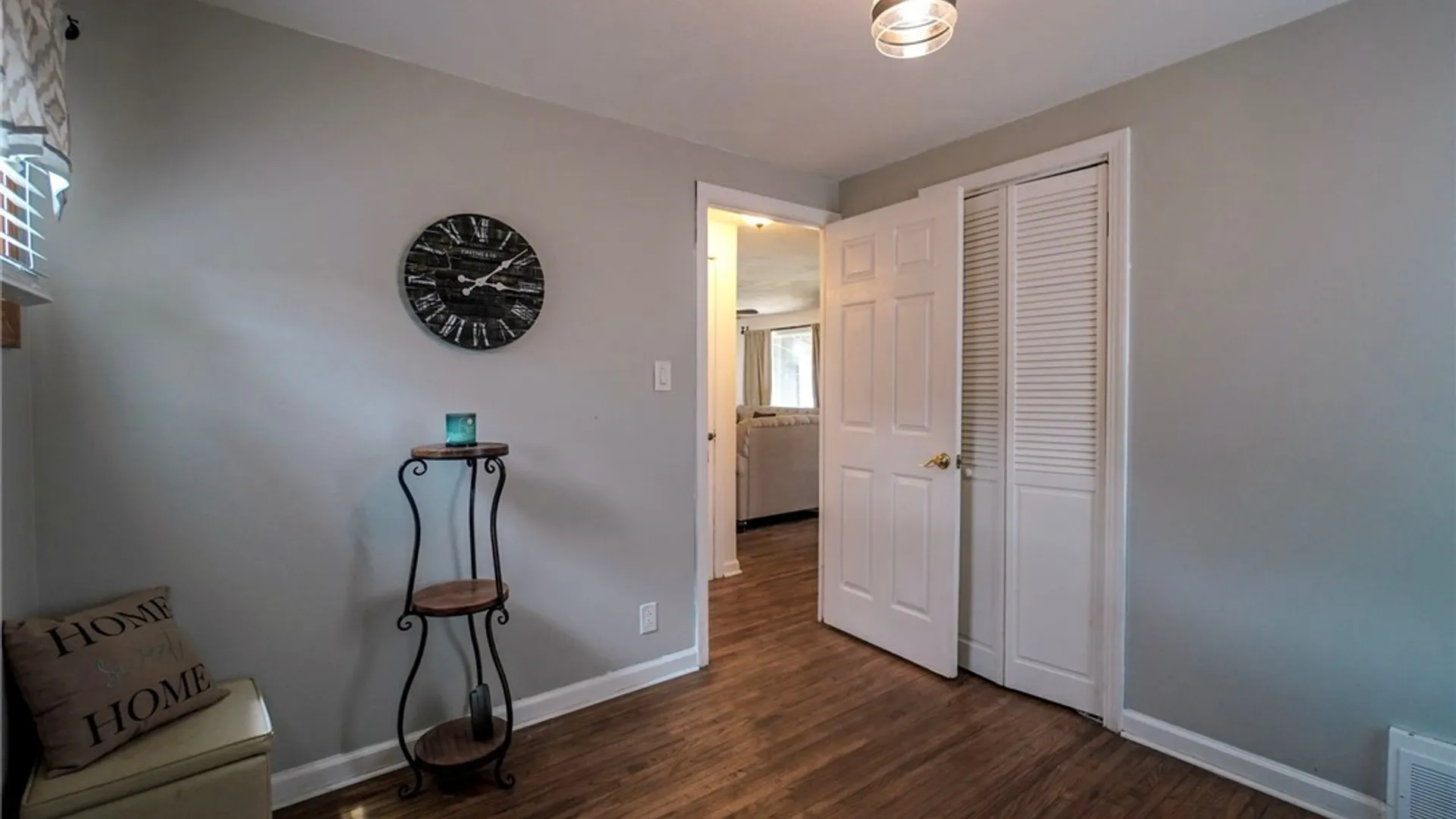 Property at 31 Freda Avenue, Cheektowaga, NY 14225 15