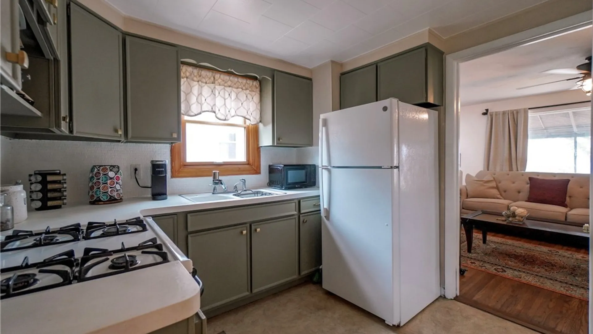 Property at 31 Freda Avenue, Cheektowaga, NY 14225 19
