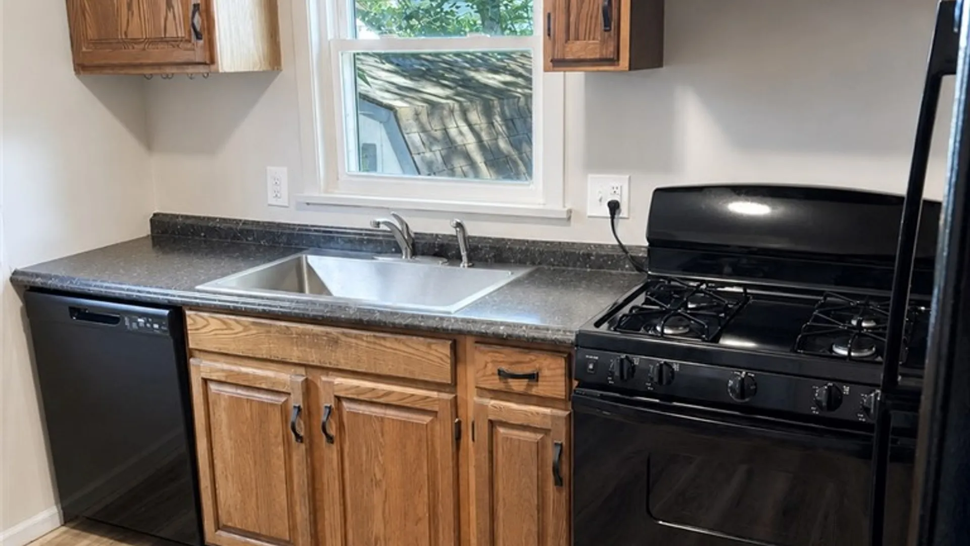 Property at 144 Wyndham Road, Rochester, NY 14612 4