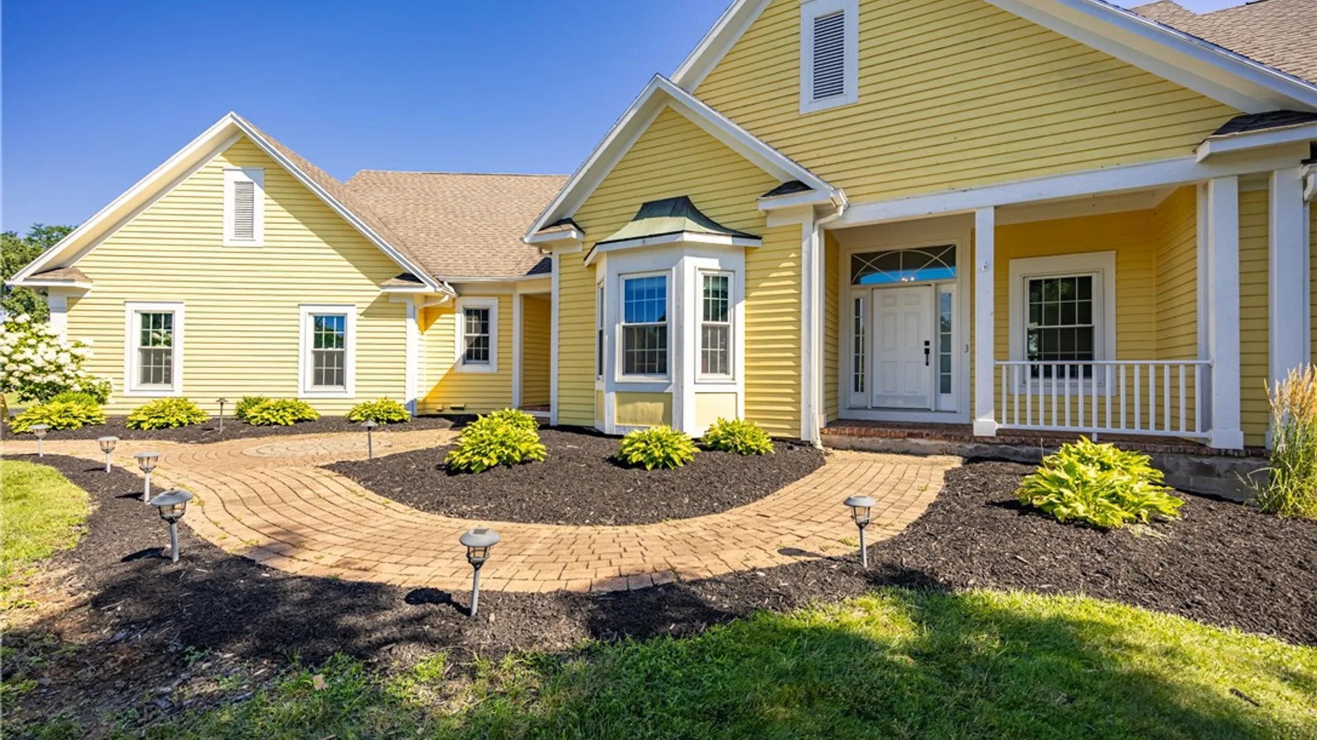 Property at 22 Cobblecreek Road, Victor, NY 14564 4