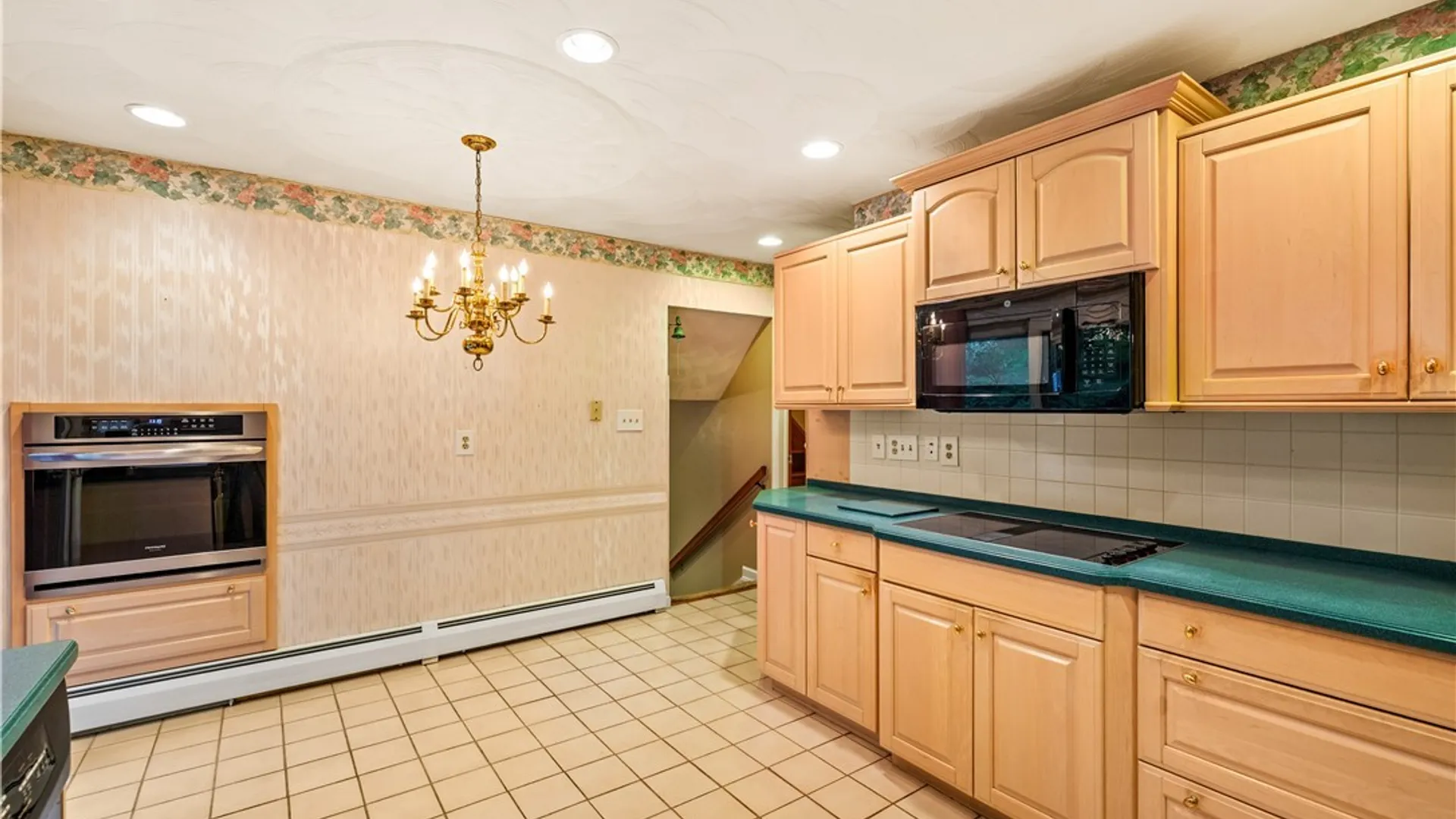 Property at 78 Taber Road, New Hartford, NY 13413 22
