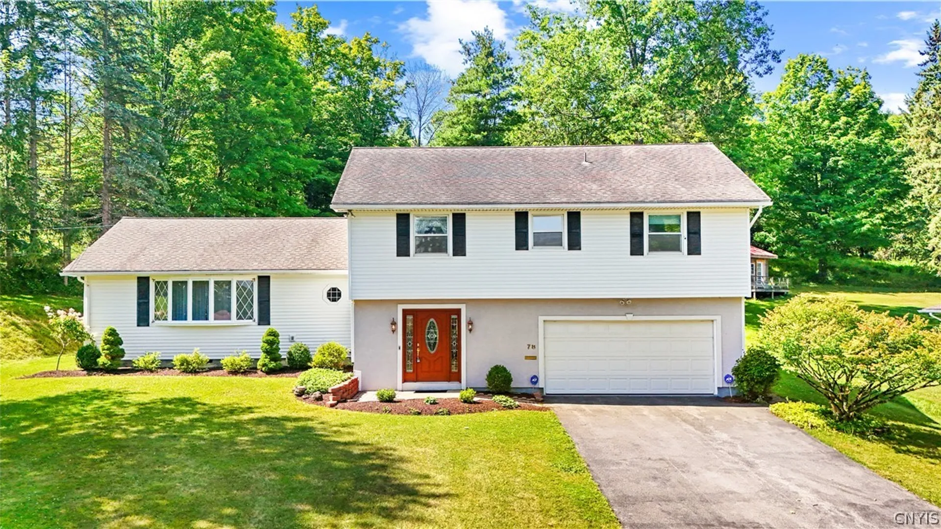 Property at 78 Taber Road, New Hartford, NY 13413 3