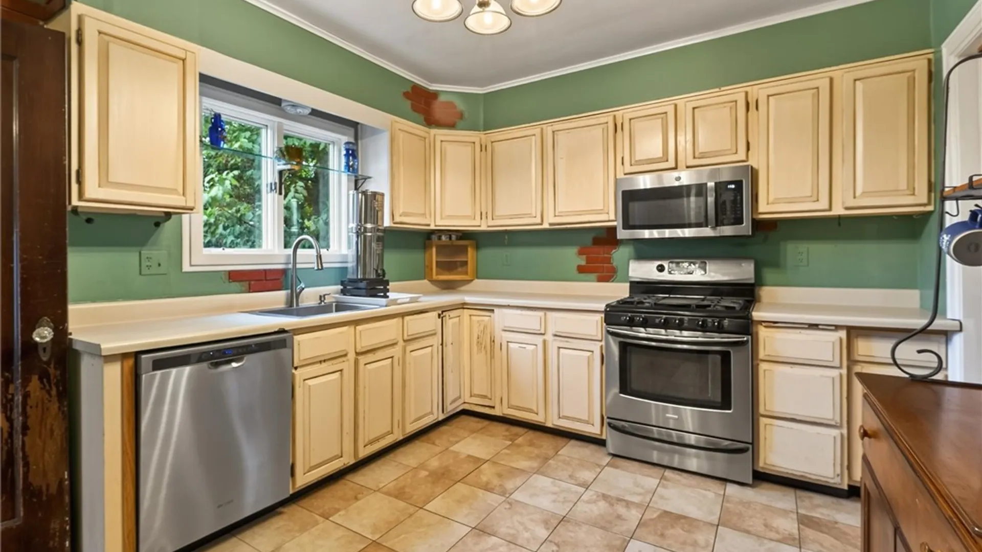 Property at 3578 Culver Road, Irondequoit, NY 14622 32