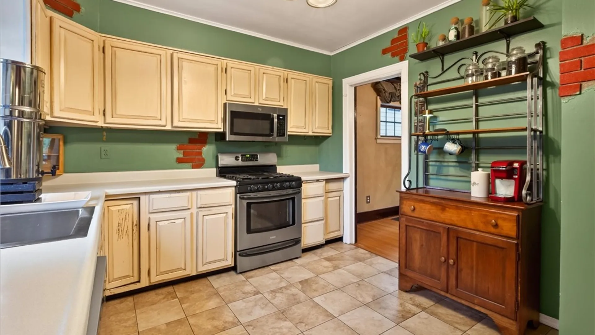 Property at 3578 Culver Road, Irondequoit, NY 14622 33